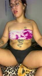 Tatidark webcam model stream image