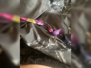 Devochka1010 webcam bongacams model stream image