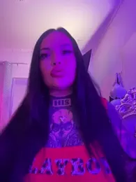 _MelinaCurves_ webcam model stream image