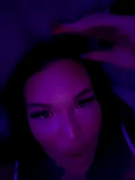 _MelinaCurves_ webcam model stream image