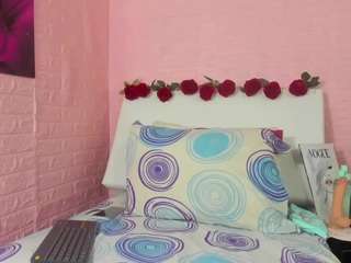lya-collins webcam camsoda model stream image