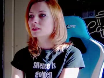 karoline121 webcam model stream image