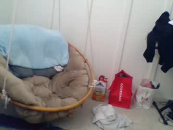 good_pet webcam model stream image