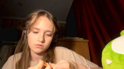 MyrtisMcclard webcam model stream image