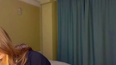 LindseyWatah webcam model stream image