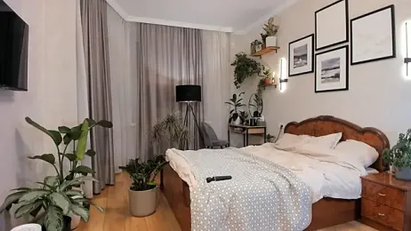 NicoleLuv webcam model stream image