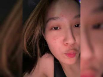 Littleotter webcam bongacams model stream image