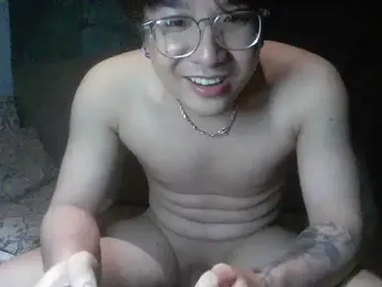 KayNguyenn webcam model stream image