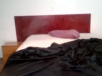 kinky_e_j webcam model stream image