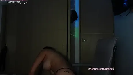 tinysophie webcam model stream image