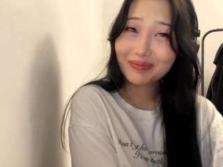 megangrooms webcam model stream image