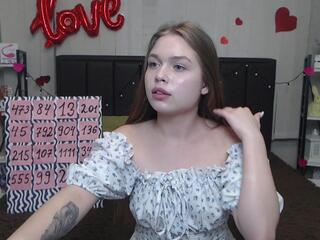 Lara Cher webcam model stream image