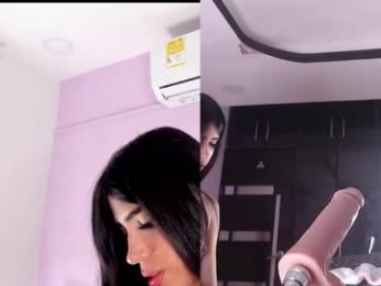 sararoy_ webcam model stream image
