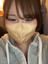 noa_chi webcam model stream image