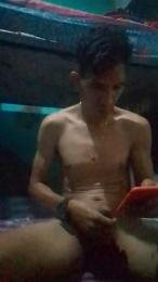 carl822 webcam model stream image