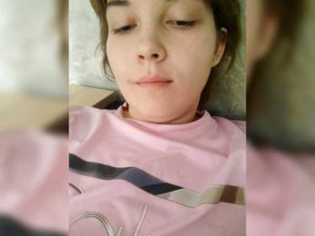 FoxyLoVe25 webcam model stream image