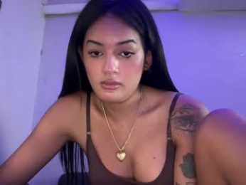 yummyrenalyn webcam model stream image