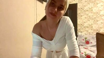 IsadoraElfert webcam model stream image