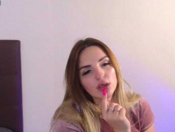 LustLagoon webcam model stream image