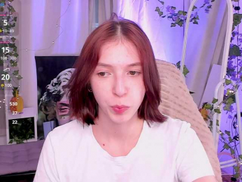 EsiShine webcam model stream image