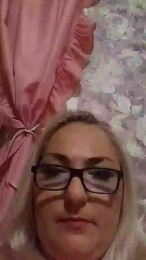 AlinaMoon44 webcam model stream image