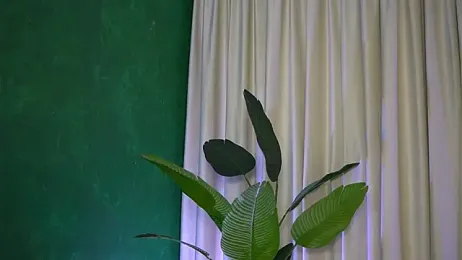 FoxieJullia webcam model stream image