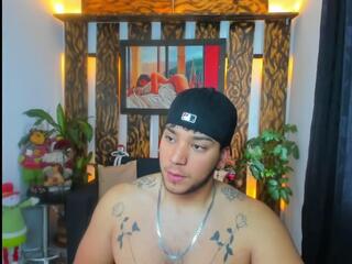 Austin Gregor webcam model stream image