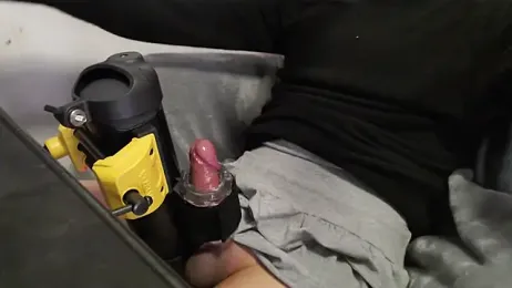 ShyBabyFem webcam model stream image