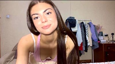 PhilomenaHawks webcam model stream image