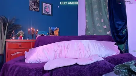 LillyAmore webcam model stream image