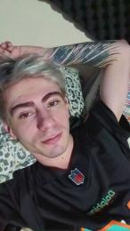 skinnywhitebull webcam model stream image