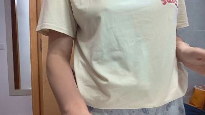 Lenafoxxi webcam model stream image