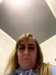 Irina2909@xh webcam model stream image