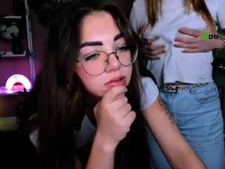 mia-winter webcam model stream image