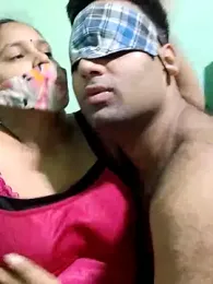 IND_COUPLE1 webcam model stream image
