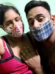 IND_COUPLE1 webcam model stream image
