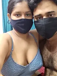 IND_COUPLE1 webcam model stream image