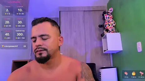 riky_11 webcam model stream image