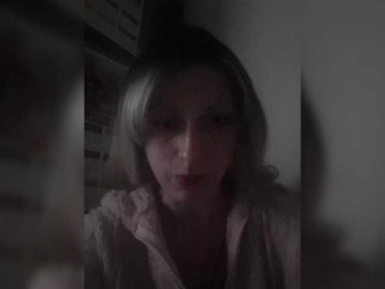 Ella-Mary webcam model stream image