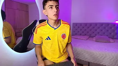 Eithan__wolf webcam stripchat model stream image