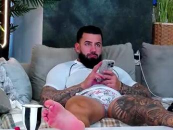 masterkingofmuscle webcam model stream image