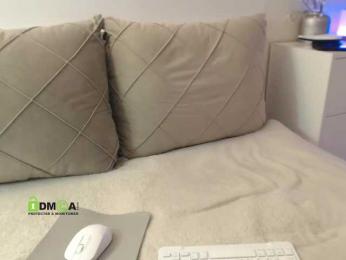 Ketrini webcam model stream image