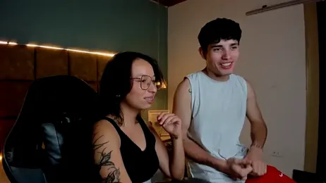 Klaret_Toy webcam model stream image