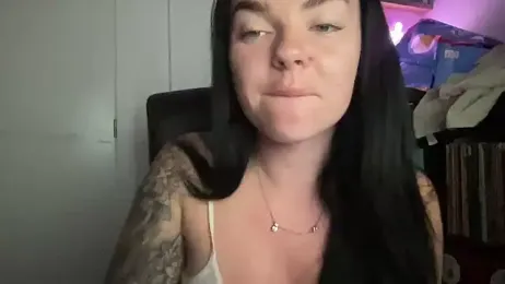 NancyWoodUK webcam model stream image