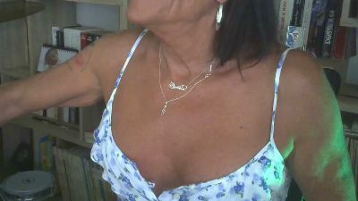 pamela2564 webcam cam4 model stream image