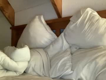 _kiwi_cock webcam model stream image