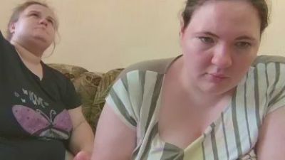 HollyXEva webcam model stream image