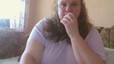HollyXEva webcam model stream image