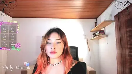 Tulipa_ webcam model stream image