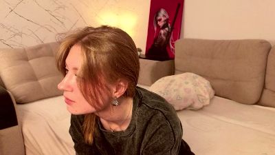 LinhTomkus webcam cam4 model stream image